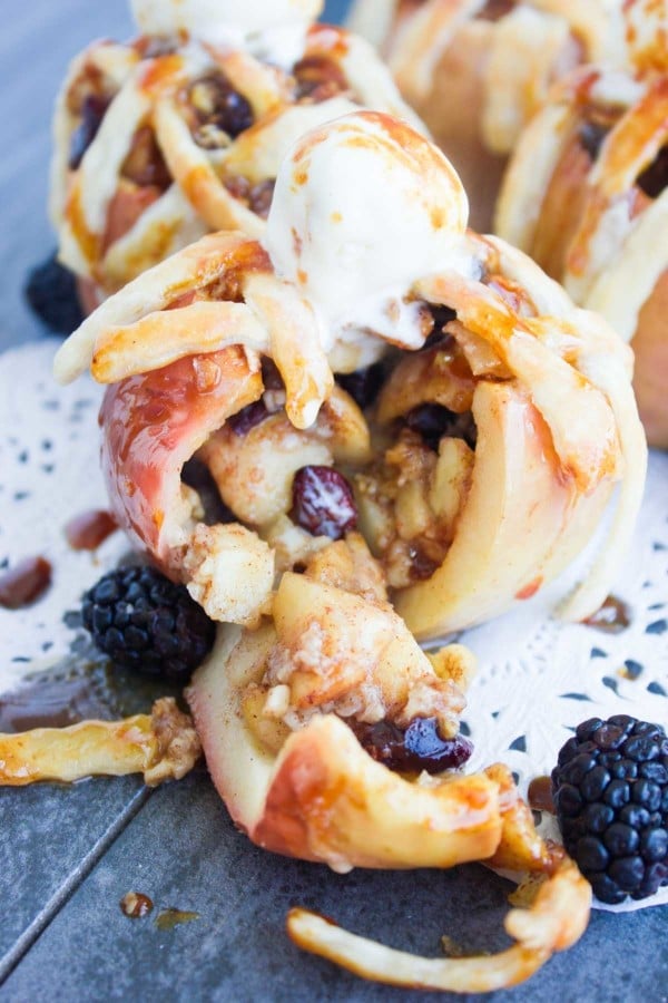 Apple Pie Stuffed Apples