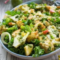 Italian Panzanella Salad With Basil Dressing. An Italian classic and favorite salad from Tuscany. Perfectly Vegan as it is or with broiled salmon strips--a recipe for potlucks, picnics, bbq and everyday dinner you CAN'T MISS! www.twopurplefigs.com