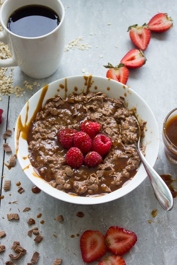 Chocolate Oatmeal Breakfast Bowl. the best way to start your morning--filling, healthy, let chocolate-y--get the recipe with ideas and tips to make this into a healthy breakfast bowl or a chocolate dessert! www.twopurplefigs.com