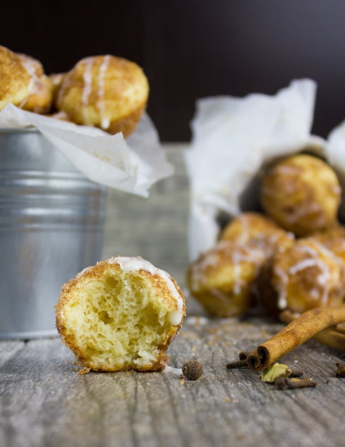 Baked Donut Holes with Cinnamon Sugar and Vanilla Glaze. The quickest most divine way to enjoy some donut comfort! 