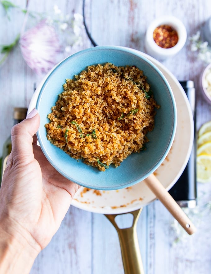 Bread crumbs in a bowl golden and toasted already ready to cool for the pasta