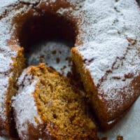Date cake long pin