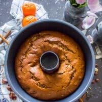 perfectly bakes date cake