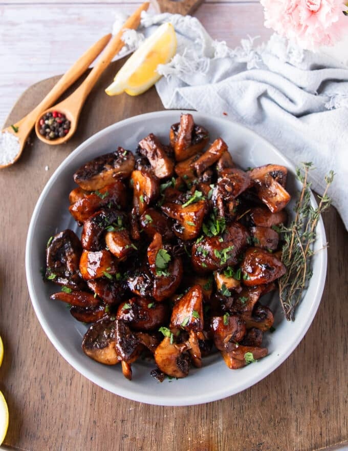 finished plate of steakhouse mushrooms