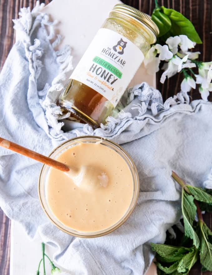 storing whipped honey on a container with lid 